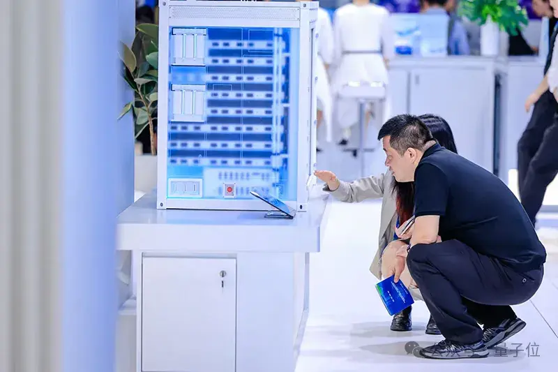 HC归来，华为正重新定义AIDC基础设施